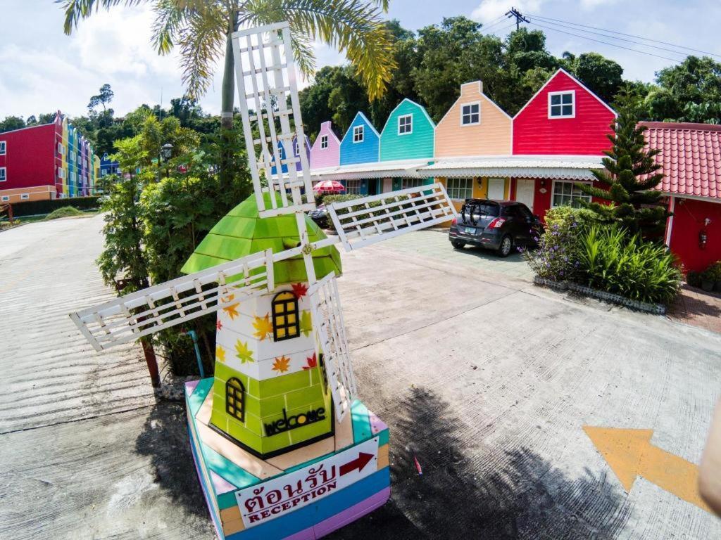 Holland Resort Phuket Exteriér fotografie
