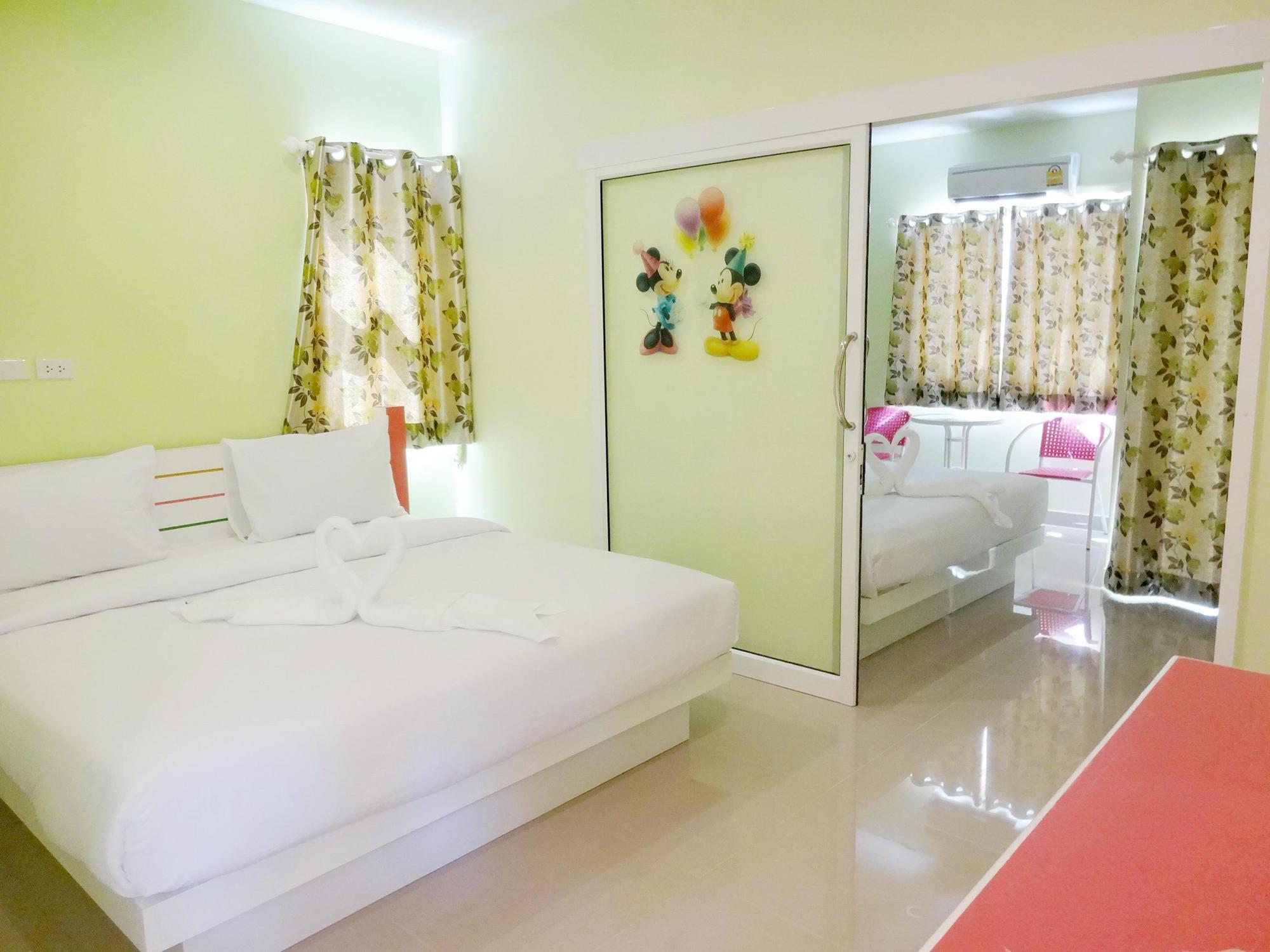 Holland Resort Phuket Exteriér fotografie
