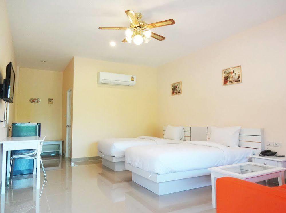 Holland Resort Phuket Exteriér fotografie